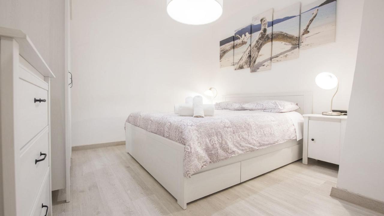 La Casa Purpura - Apartamentos Aloha Toledo Kültér fotó