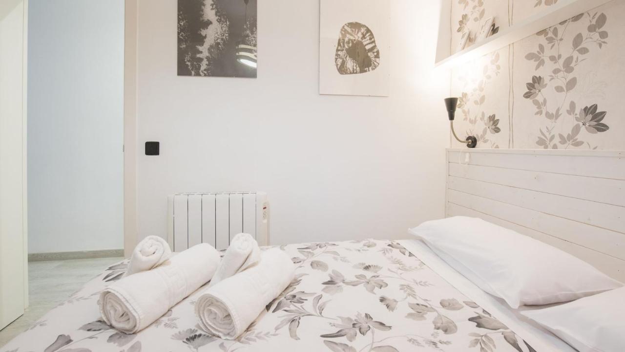 La Casa Purpura - Apartamentos Aloha Toledo Kültér fotó